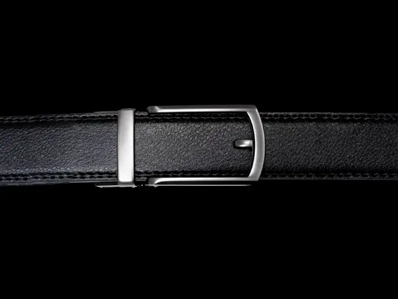 Vitello ratchet belt with no holes